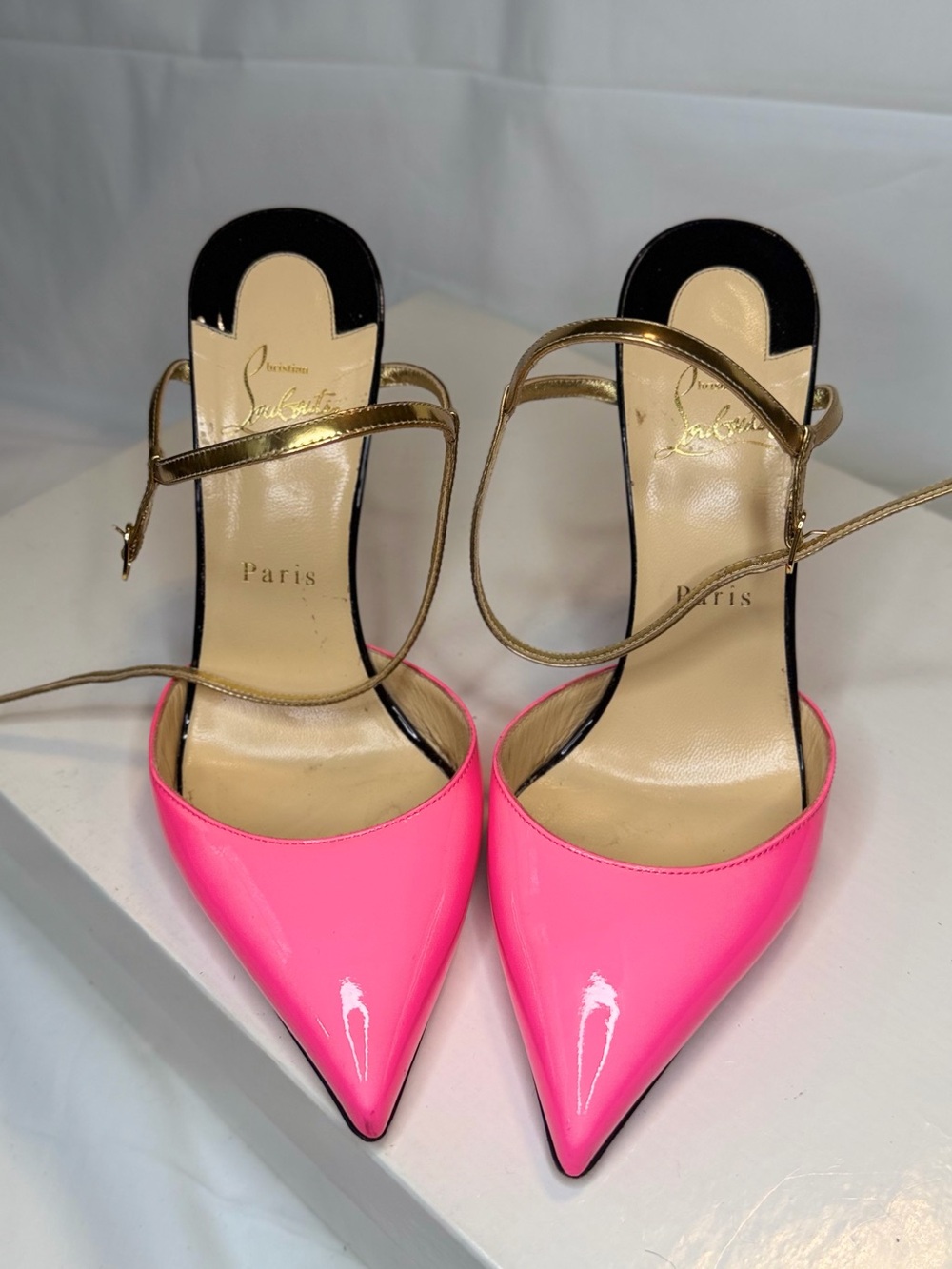 Christian Louboutin Pink Patent Pointed-Toe Gold-Strap Mules - Picture 2 of 7